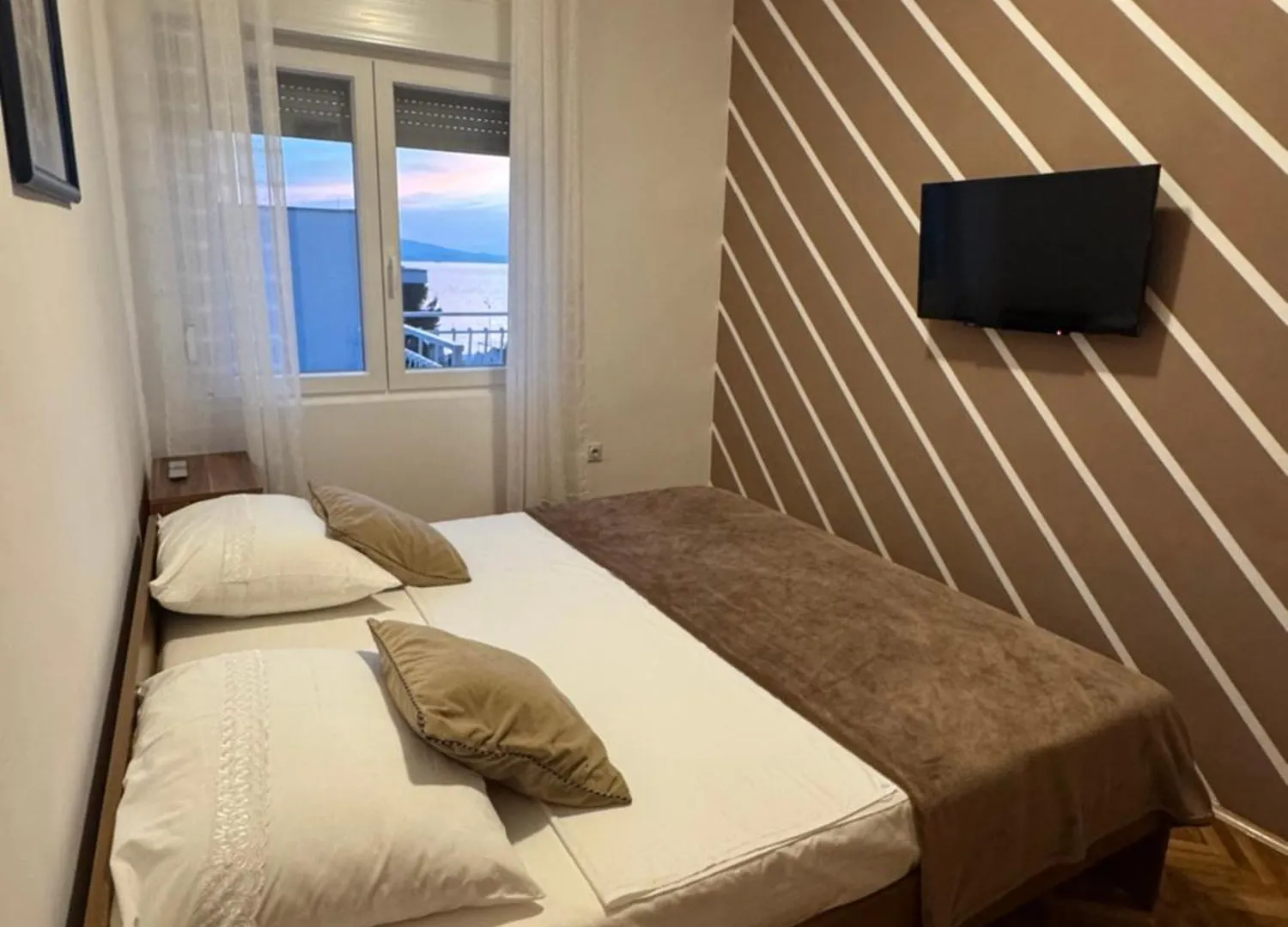 Anamaria Apartments 特罗吉尔